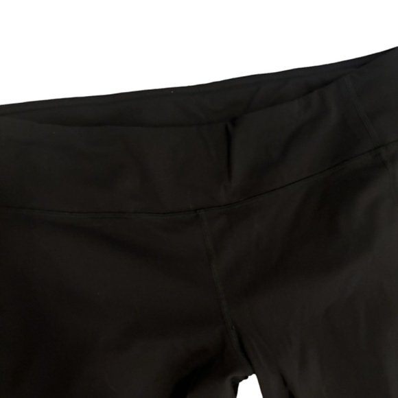 Lululemon Pace Rival Crop *Full-On Luxtreme 22" Black Capris SZ 12 - Picture 11 of 12